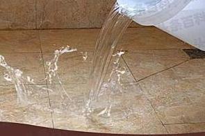 鄢陵漏水维修 免砸砖防水材料该如何施工